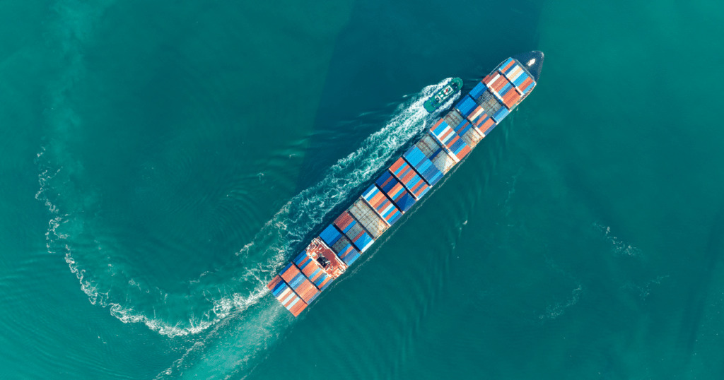 حلول الجهات الأربع للتغلب على تحديات الشحن البحري الراهنة